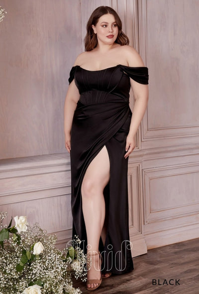 Vivid Curve Athena Gown in Black / Blacks